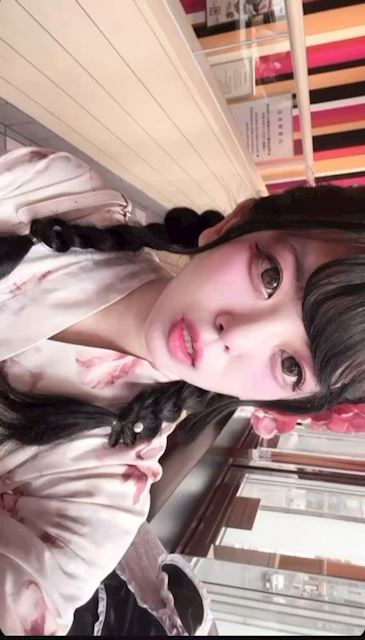 みか🐺オオカミちゃんカフェ神戸三宮店🐺のプロフ動画