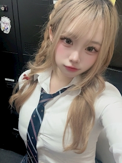 プロフィール写真2・みみ🏫3BS｜3年B組 宗右衛門校 - ミナミのガールズバー