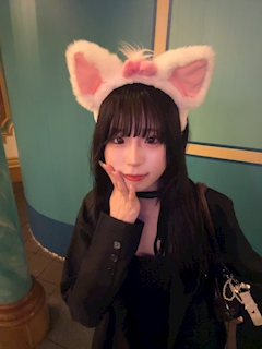 プロフィール写真5・すみれ【池袋　vivid cafe】｜vivid cafe・ヴィヴィッドカフェ - 池袋西口のガールズバー