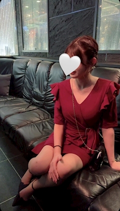 プロフィール写真4・もも🍑｜CLUB 美熟女・ビジュクジョ - 津田沼の熟女パブ/熟女キャバクラ