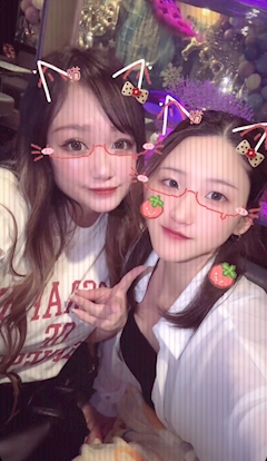 しぃ「暑ーい‼️」