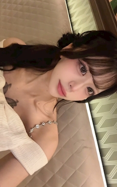 プロフィール写真1・うらら｜福岡Red Shoes・フクオカレッドシューズ - 中洲のキャバクラ