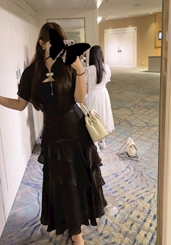 ゆかり「🐈‍⬛同窓会楽しかった(≧∇≦)」