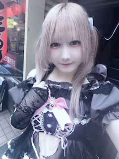 イブ「ログイン🗝️」