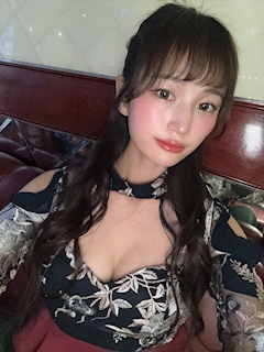 プロフィール写真3・れいな｜中目黒 キャバクラ・アリュール