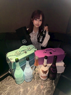 プロフィール写真3・まい【Girls Lounge SARA】|Girl'sLounge SARA・サラ - 歌舞伎町のガールズバー