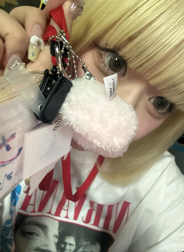 プロフィール写真3・さき【池袋ふくろう】|