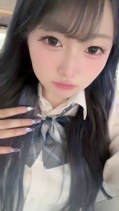 みな