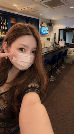 プロフィール写真1・ちさと｜27usagi・ニーナナウサギ - 布施のスナック