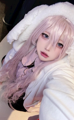 プロフィール写真3・ゆぅな|コスミックスランド - すすきののコンカフェ