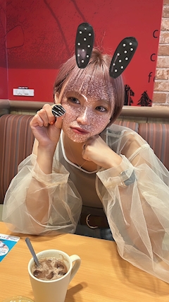 プロフィール写真3・みい　ライトサン｜LightⅢ・ライトサン - 名古屋 中村区のガールズバー