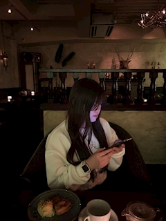 プロフィール写真1・じゅり｜GIRLS BAR CLOVER・クローバー - 溝の口のガールズバー