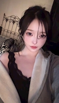 詩月 乃愛