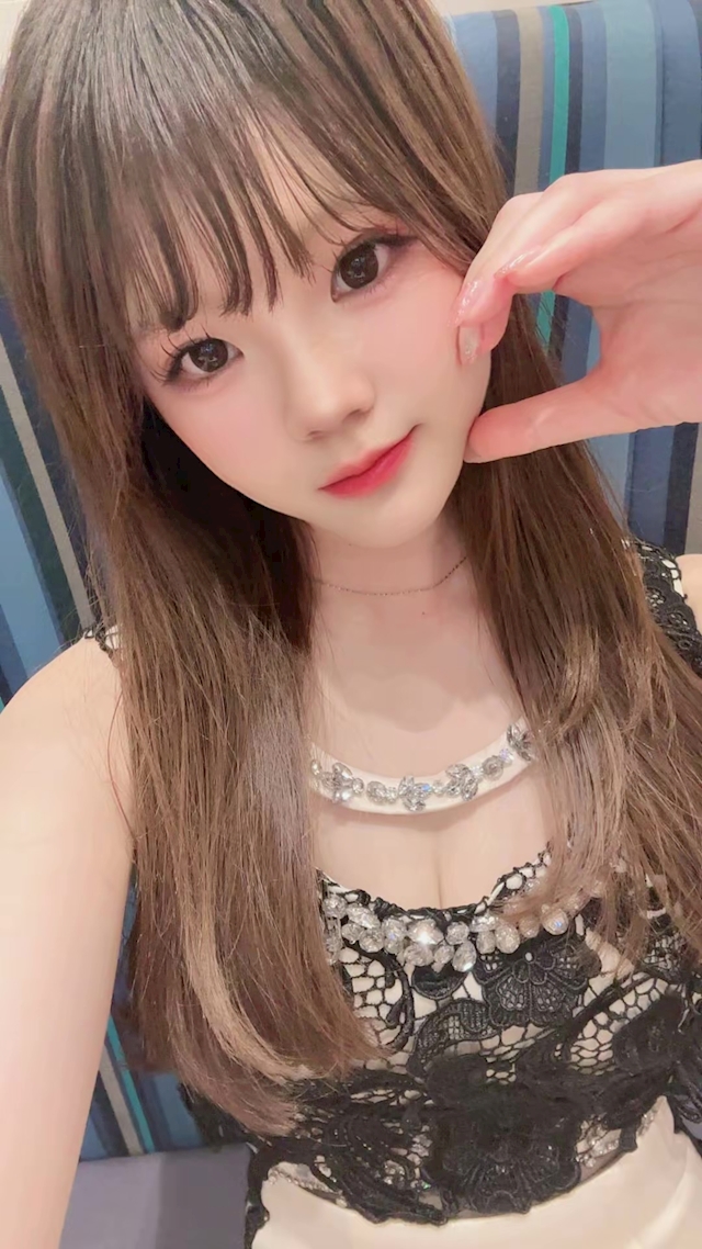 えれな 昼