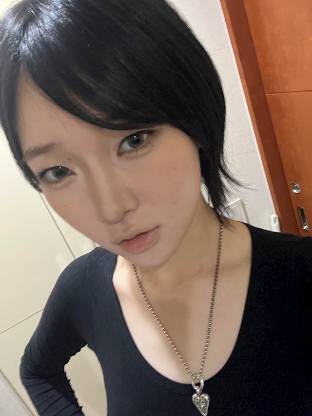 プロフィール写真2・ねね【池袋ふくろう】|