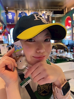 ユイーナ「ラスト出勤❗️」
