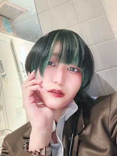 プロフィール写真1・ミヅキ|社長の秘書~GOLD File~ - 三宮のガールズバー