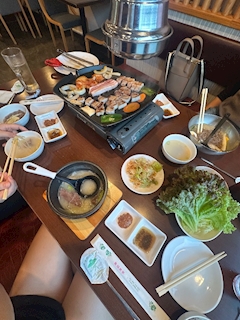 える「韓国料理さいこー」