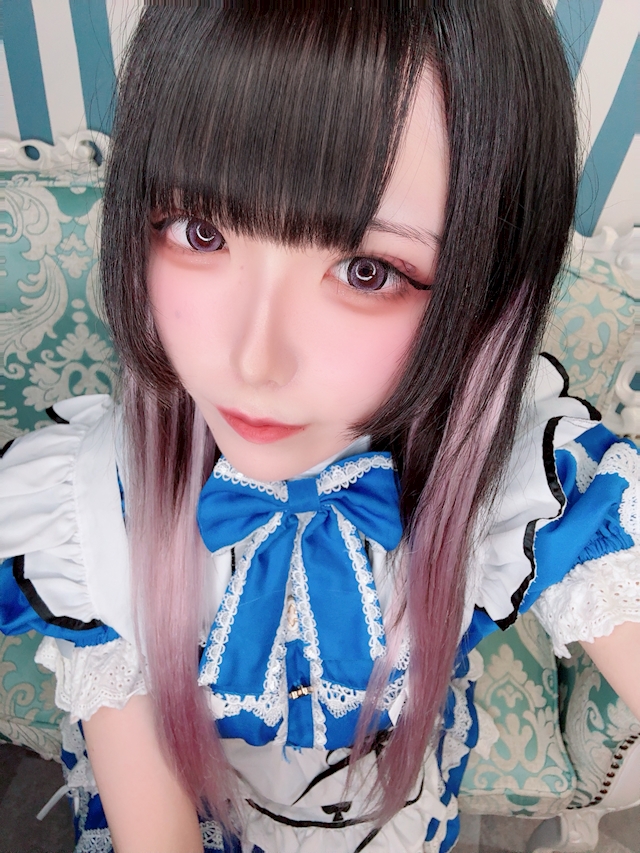しあ