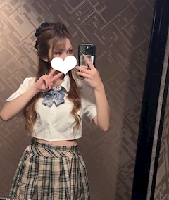 あやな