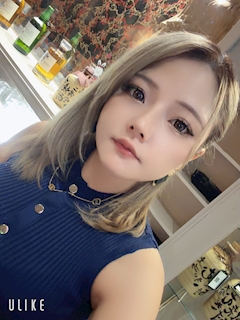 プロフィール写真1・明香｜CHIROL・チロル - 松山市のスナック