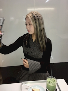 プロフィール写真1・モナ｜Girls Bar AHKAH’s 安城店・アーカーズ アンジョウテン - 安城のガールズバー