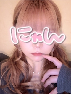 あすか「❤️はじめまして！❤️」