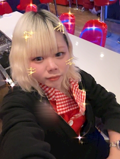 プロフィール写真2・せな｜Girls Bar&Darts 律歌・リッカ - 川崎駅前のガールズバー