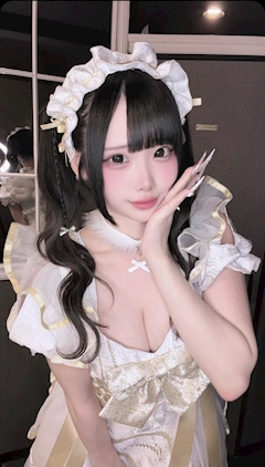 プロフィール写真1・東雲 いな|Cafe & Bar Lumière de l'aube るみえる・ルミエール ドゥ ローブ ルミエル - 東心斎橋のコンカフェ