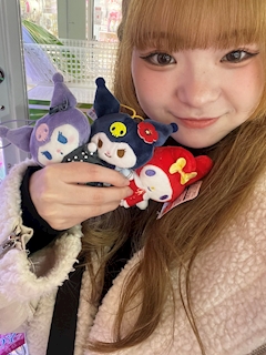 プロフィール写真6・なな【池袋 vivid cafe】|vivid cafe・ヴィヴィッドカフェ - 池袋西口のガールズバー