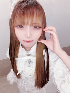 あっちゃん シロノクラウン - 池袋西口のコンカフェ