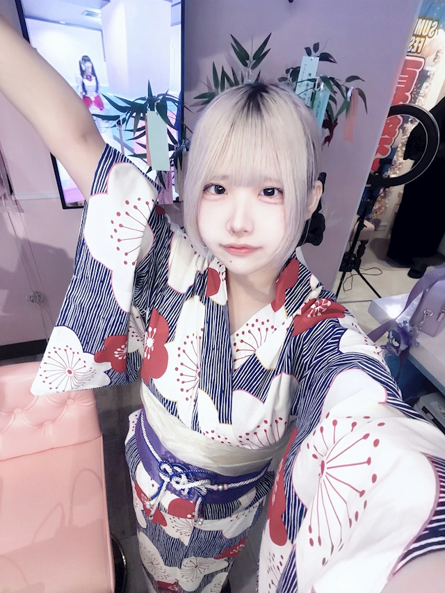 にょえ