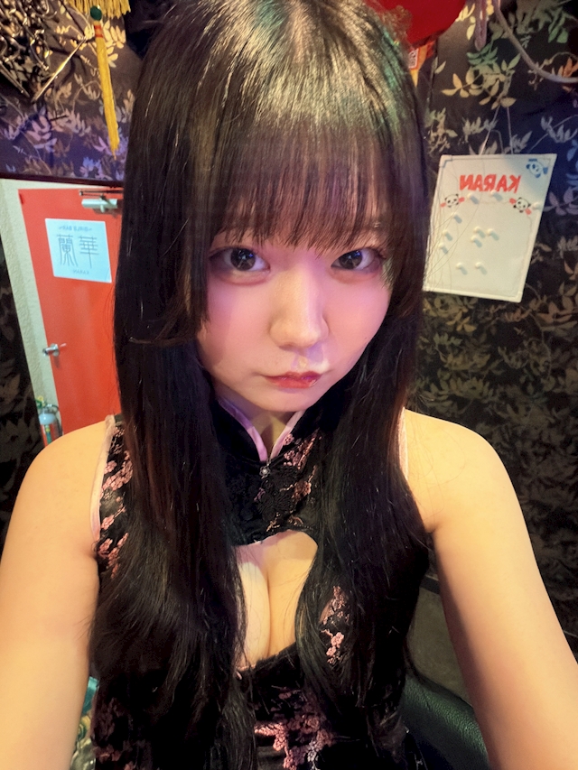 ゆん🐼ྀི川崎 華蘭🐼ྀི GIRLS BAR 華蘭