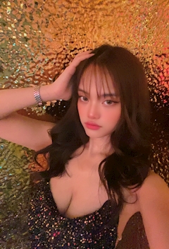 プロフィール写真7・🍂秋🍂|真理子・マリコ - 名古屋 栄のインターナショナルパブ