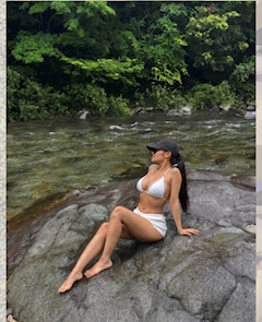 プロフィール写真12・🍂秋🍂|真理子・マリコ - 名古屋 栄のインターナショナルパブ