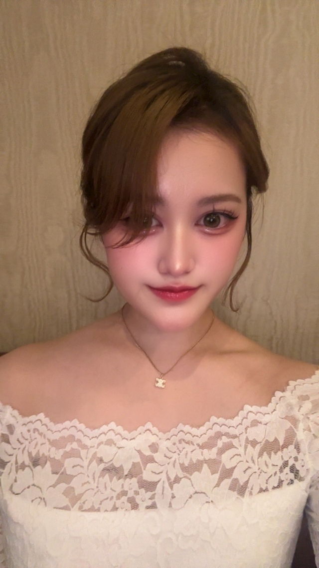 プロフィール写真1・ゆう｜心斎橋 キャバクラ・シュシュール