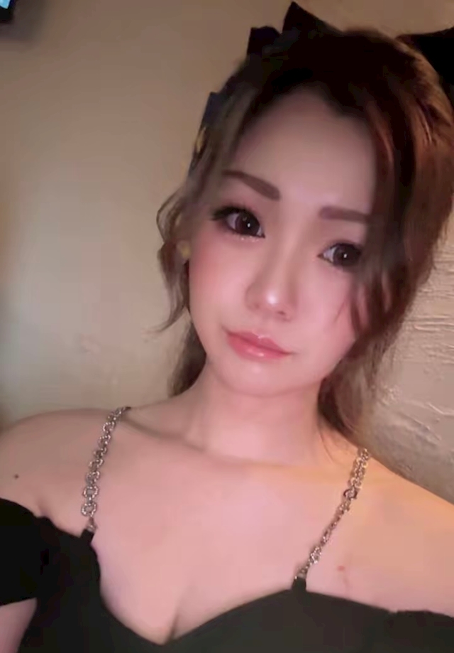 えな GIRLS LOUNGE ALEFGARD