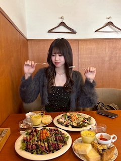 プロフィール写真2・まいか|American Stylish Lounge CanCan・カンカン - 上野のキャバクラ