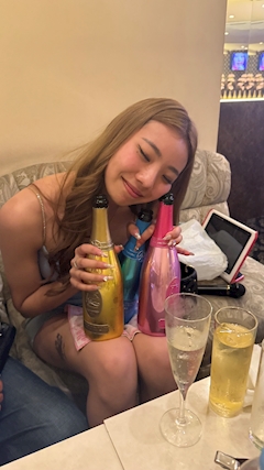 プロフィール写真4・なみ|club 翡翠 竹ノ塚店・クラブヒスイ - 竹ノ塚のキャバクラ