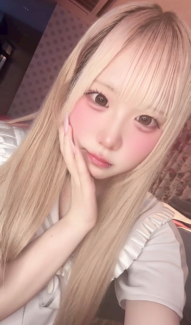 りせ