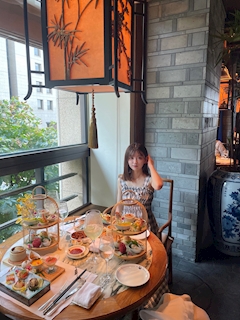 プロフィール写真3・しゅり【ONE】｜Bar ONE・ワン - 池袋西口のガールズバー