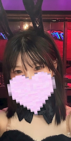 ひより「初出勤です>  ̫<♩」