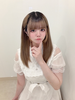 プロフィール写真1・かのん|シロノクラウン - 池袋西口のコンカフェ