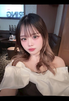 プロフィール写真5・りょう｜CLUB EMBLEM・クラブエンブレム - 中洲のキャバクラ