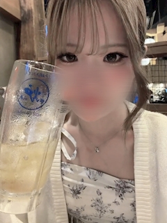 プロフィール写真2・りり|GIRLS BAR Queen Bee・クイーンビー - 向ヶ丘遊園のガールズバー