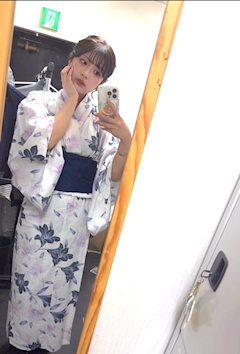 プロフィール写真4・なぎさ🍊巣鴨THREE｜GIRLS BAR THREE・スリー - 巣鴨のガールズバー