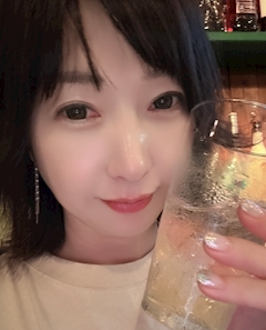 プロフィール写真9・まき|Second Chance anan・セカンドチャンス アンアン - 堂山町のスナック