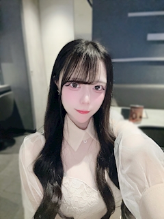 プロフィール写真1・日向端りお|SouthernCross・サザンクロス - すすきのスナック