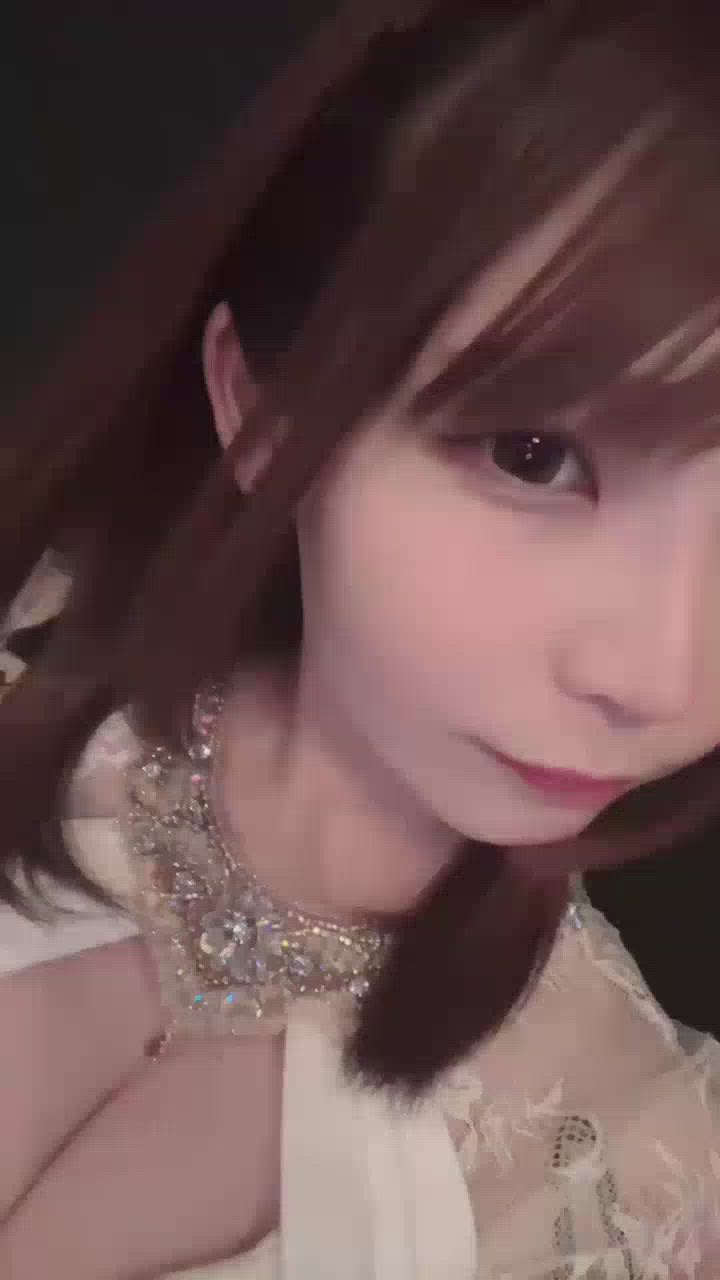 最近ブログを始めた女の子