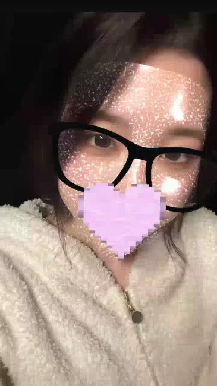 最近ブログを始めた女の子